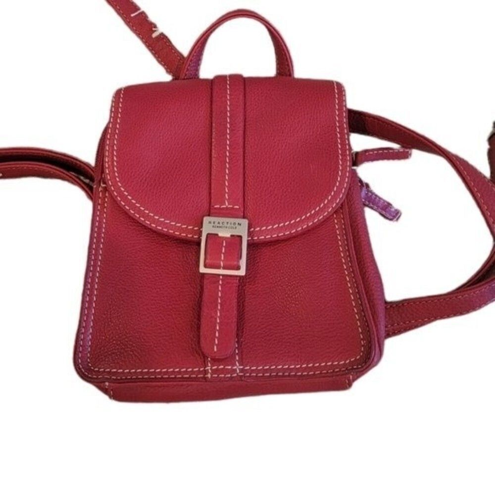 Kenneth Cole Reacrion Leather backpack
